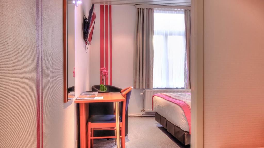 Hotel Le Terminus Mons  Zimmer foto